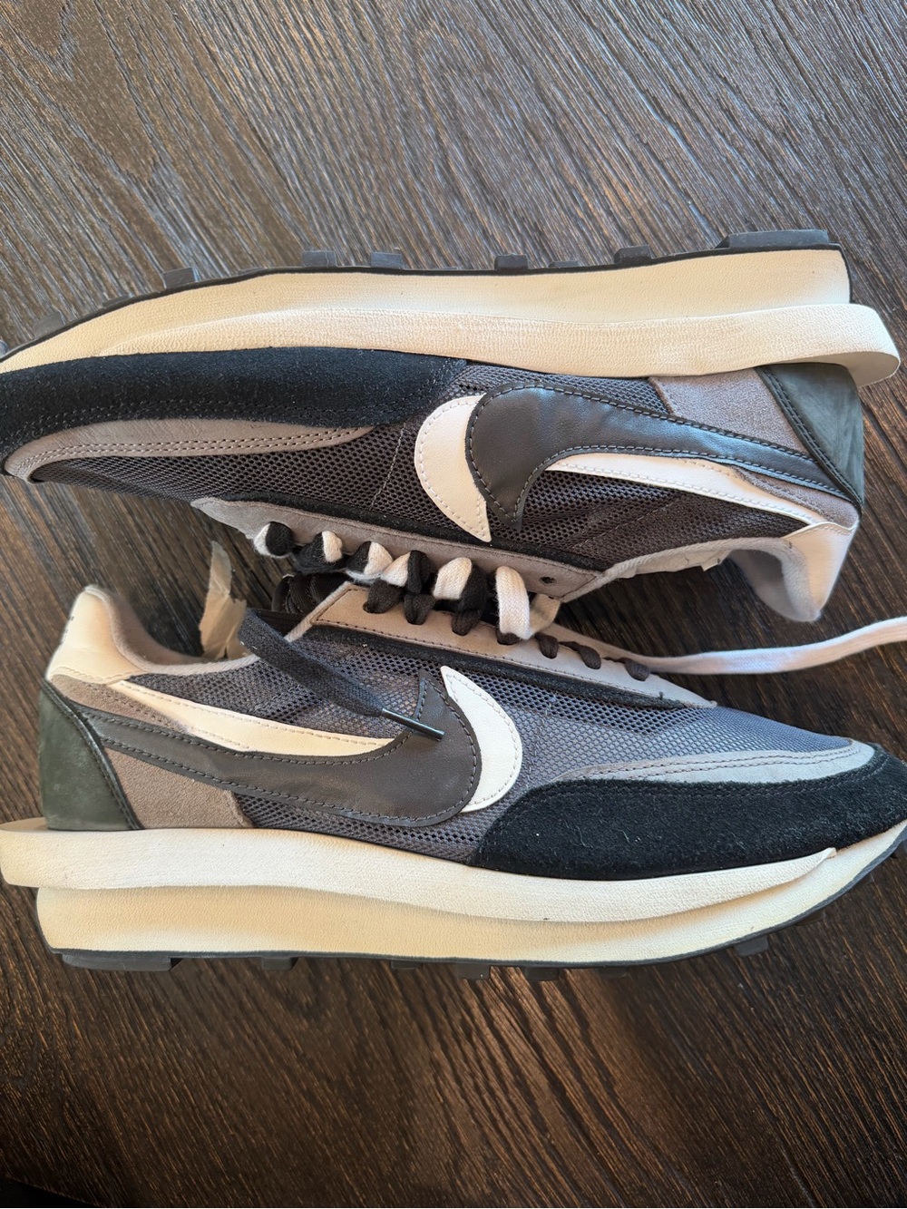 Sacai x Nike LD Waffle Black White EUC size 11.5